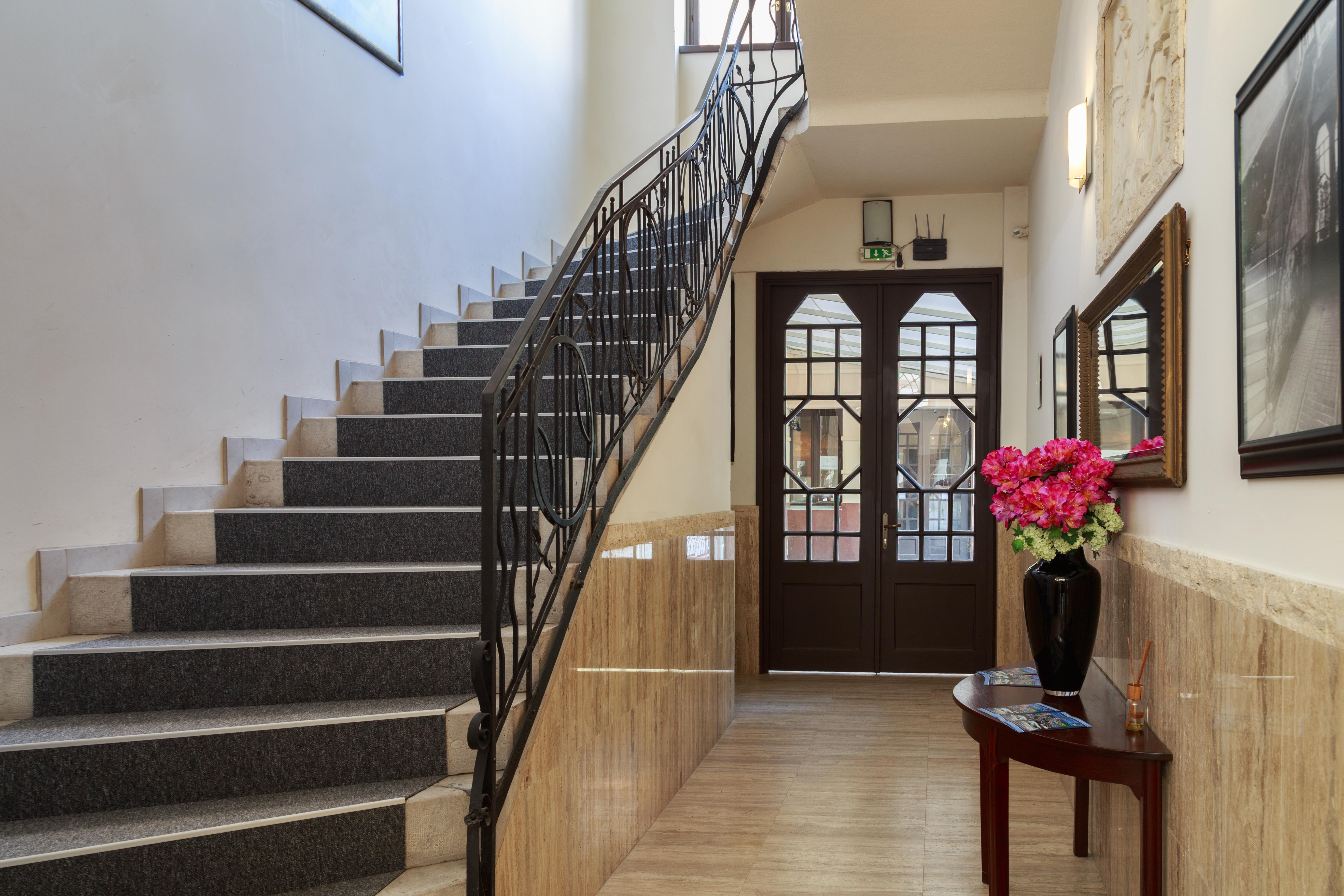 Hotel Mika Downtown, Budapest